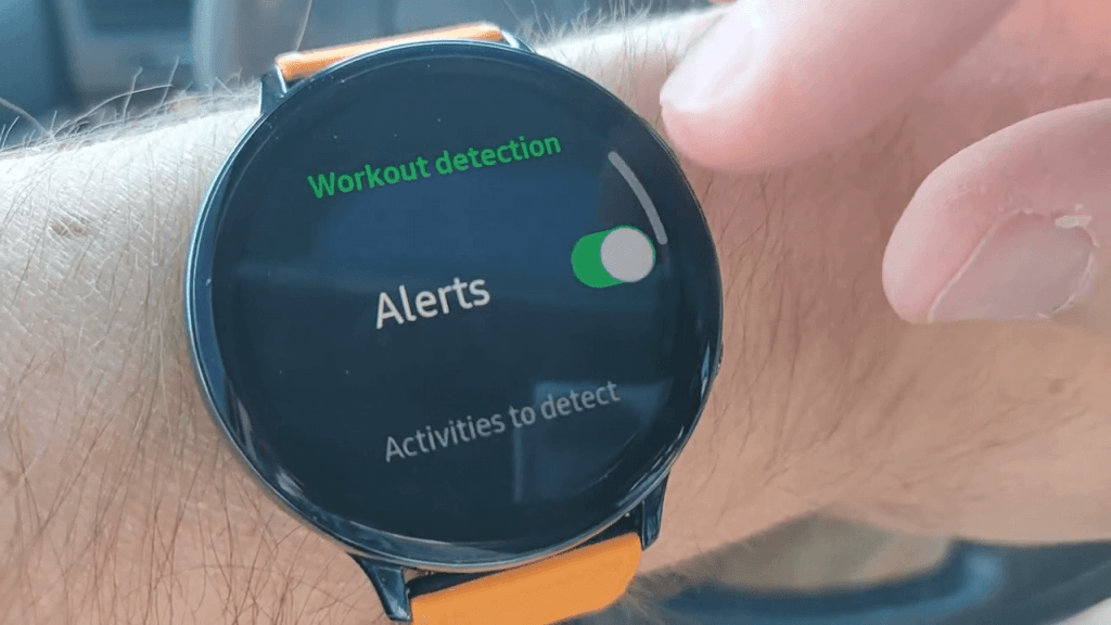 Turn off Alerts to disable Auto Pause on Samsung Galaxy Watch